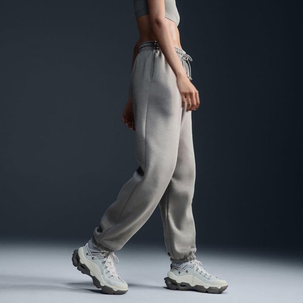 Nike Women's NSW Phoenix Fleece High-Waisted Oversized Sweatpants